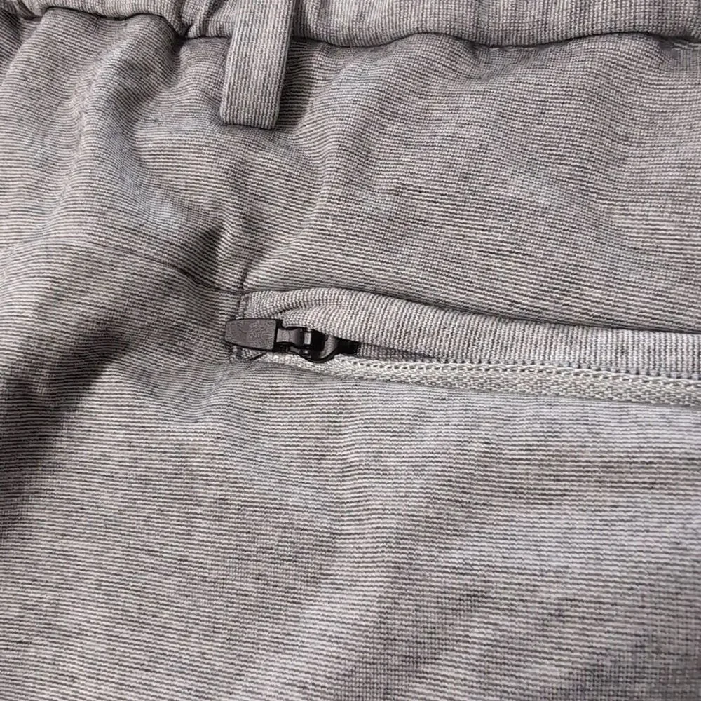 Banana Republic 42 x 8